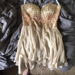 Sherri Hill sequined prom dress